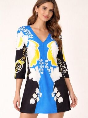 Floral Hawaiian Print Sheath Dress in Sz M - Silky Material. Never been worn.